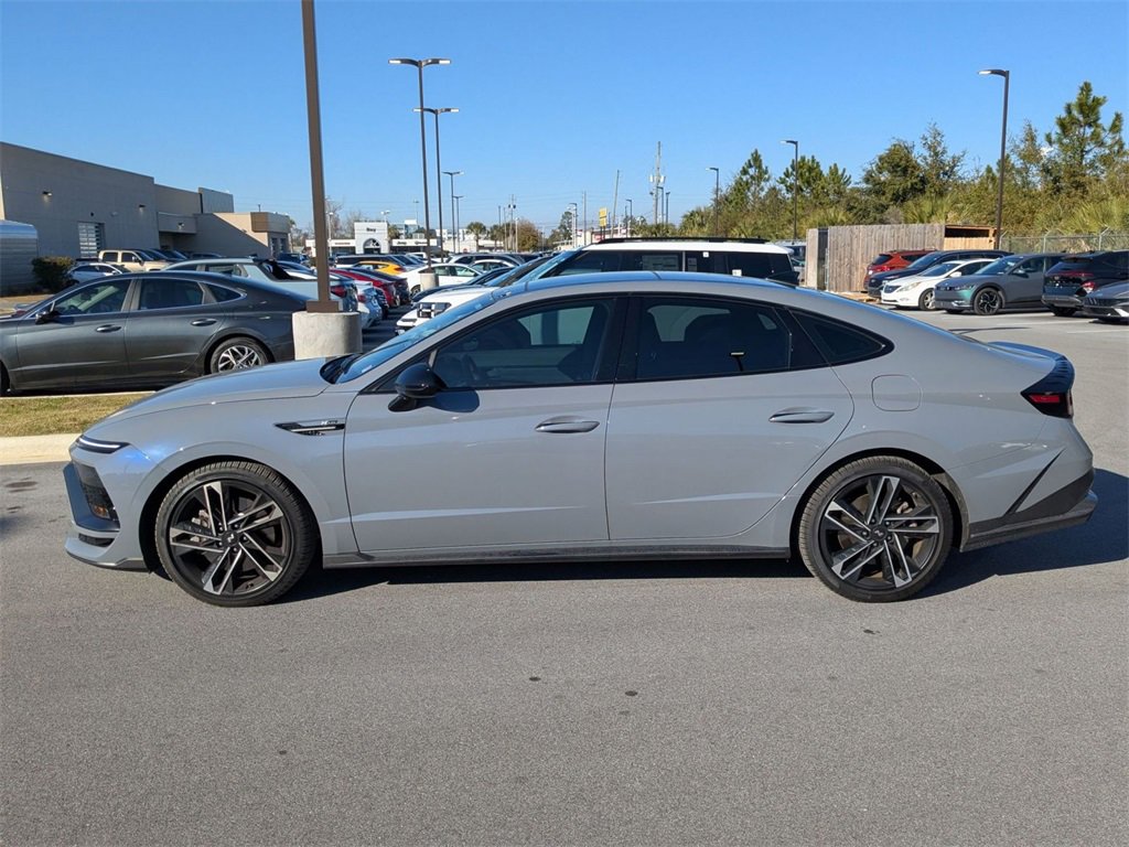 Certified 2025 Hyundai Sonata N Line image 9