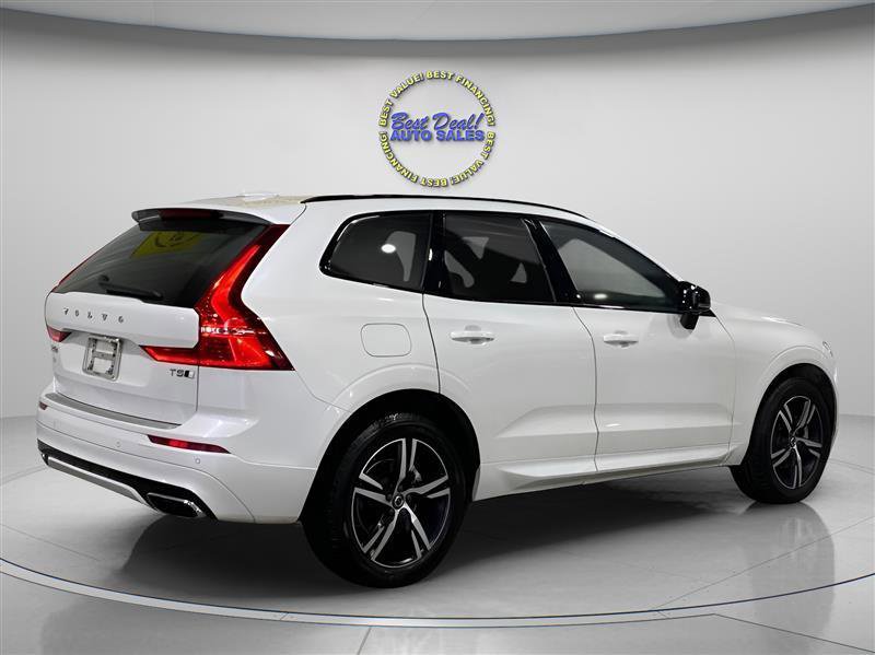 Used 2021 Volvo XC60 T5 R-Design AWD/4WD image 6