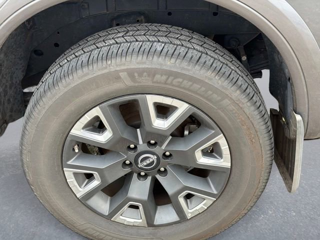 Used 2023 Nissan Titan Platinum Reserve w/ Moonroof Package image 9