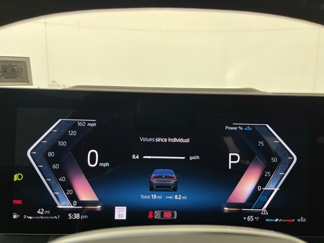 Used 2025 BMW 330i xDrive Sedan w/ Premium Package image 14