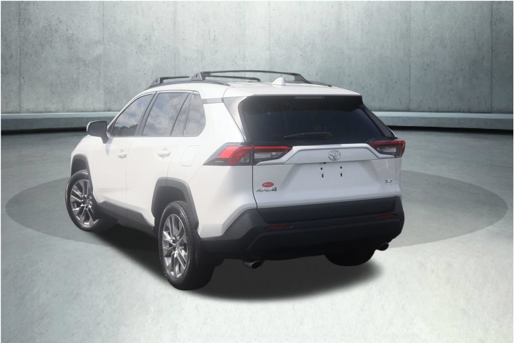 Used 2024 Toyota RAV4 XLE Premium FWD image 28