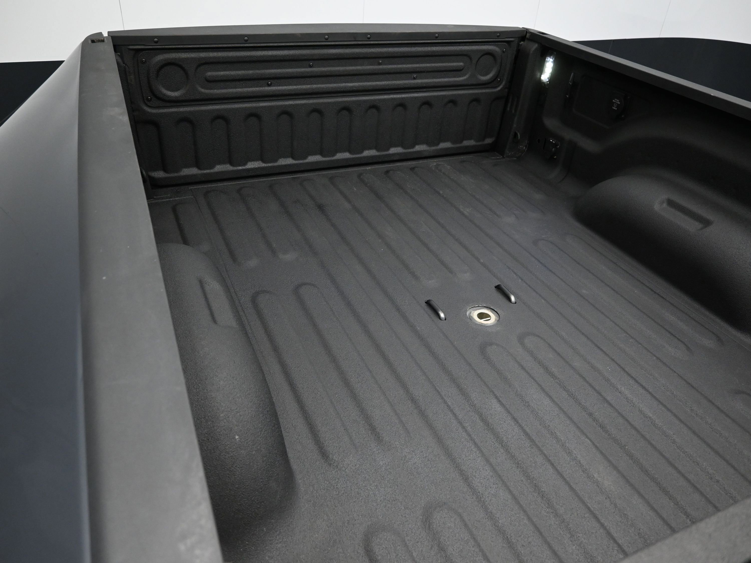 Used 2025 RAM 3500 Laramie w/ Night Edition image 44