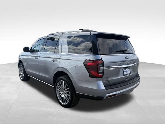 Used 2024 Ford Expedition Limited image 10