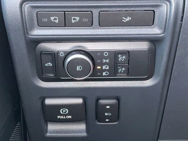 Used 2022 Ford F150 Lariat image 36