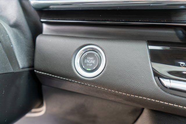 Used 2024 Cadillac Escalade Premium Luxury w/ Performance Package image 53