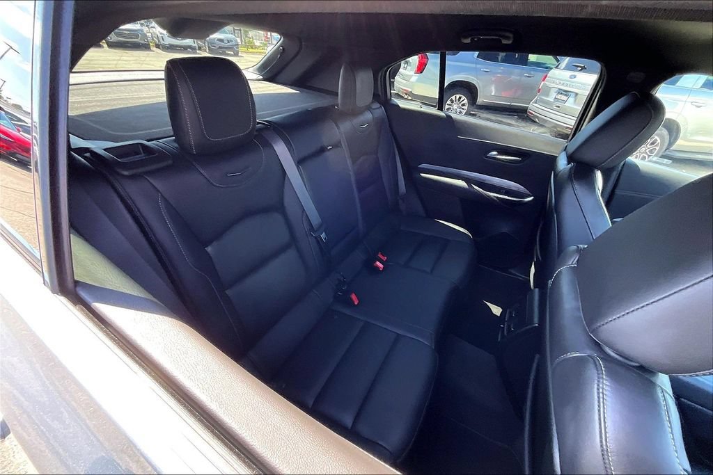 Used 2025 Cadillac XT4 Premium Luxury AWD/4WD image 36