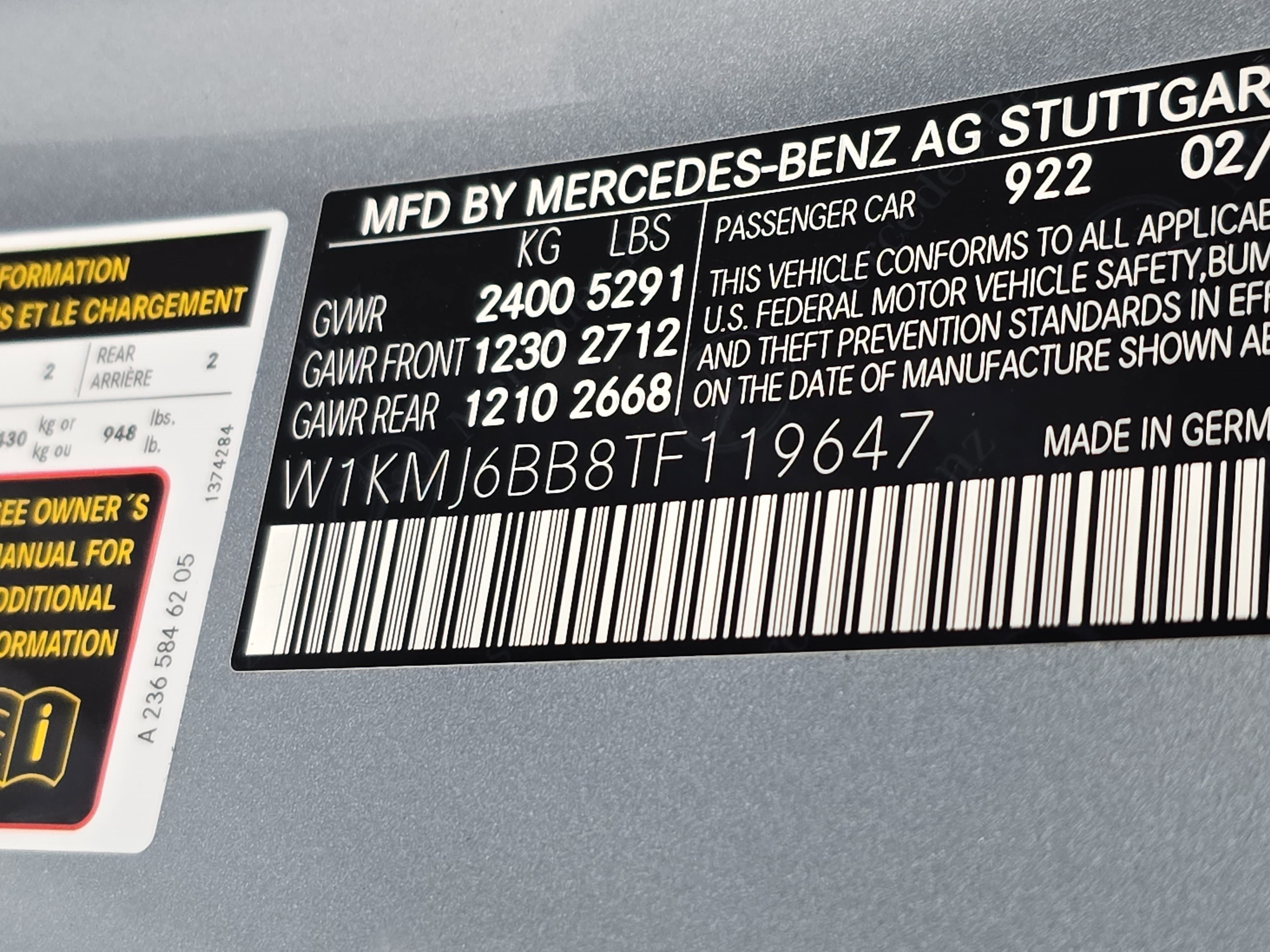 New 2026 Mercedes-Benz CLE 450 4MATIC Coupe image 32