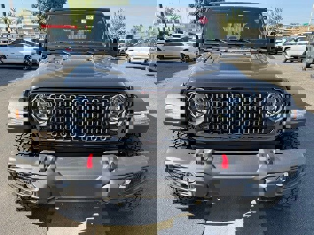 New 2025 Jeep Gladiator Rubicon w/ Safety Group