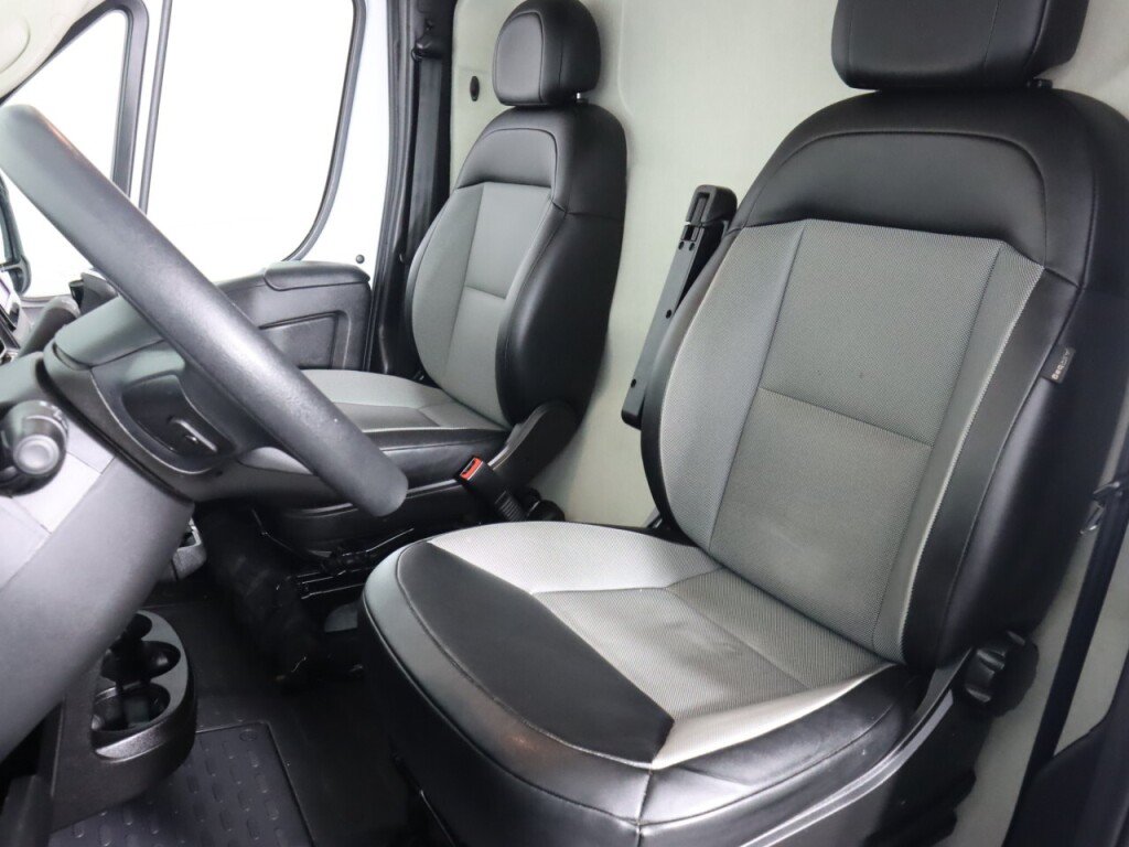 Used 2023 RAM ProMaster 3500 FWD image 25