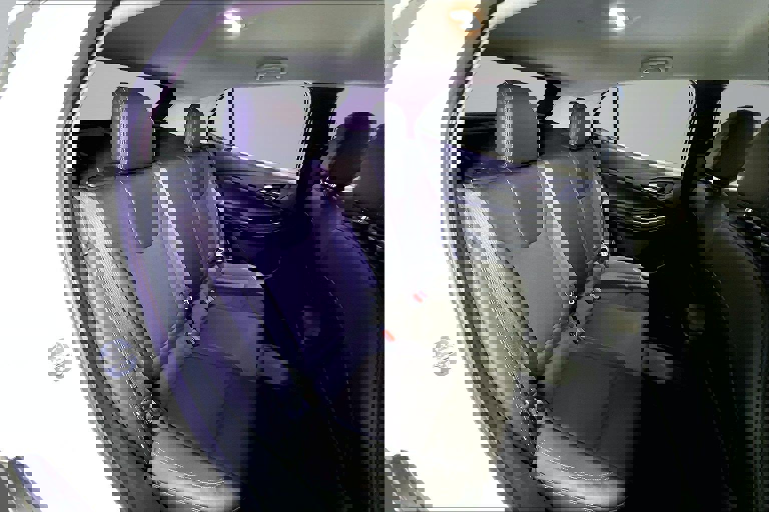 Used 2024 Buick Encore GX Preferred image 23