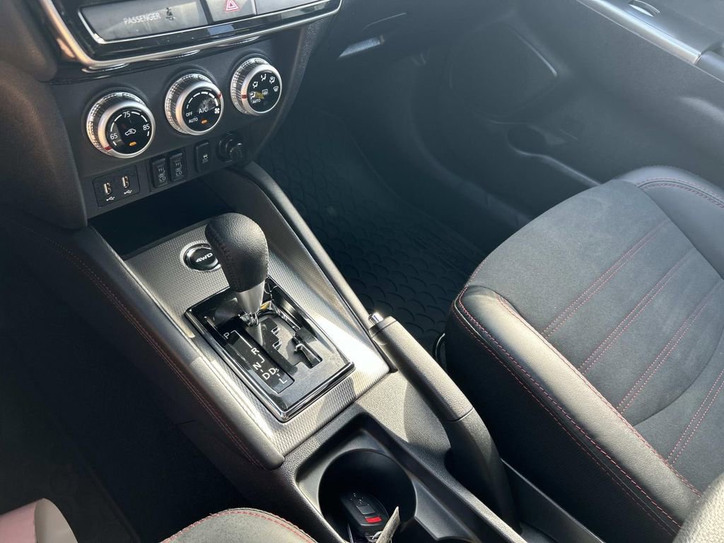 Used 2024 Mitsubishi Outlander Sport SE AWD/4WD image 25