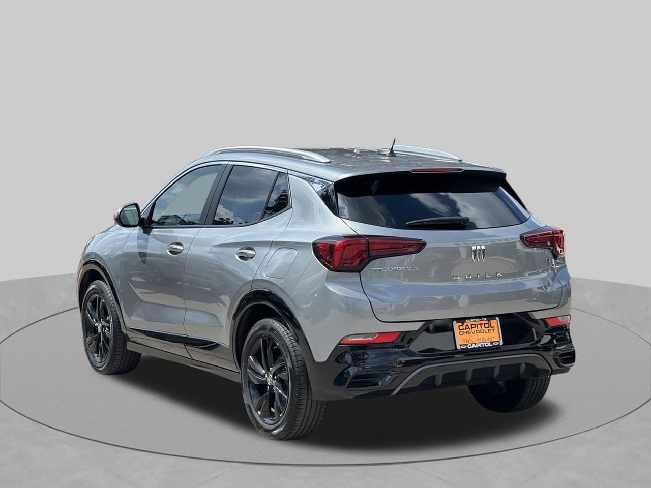 Used 2024 Buick Encore GX Sport Touring FWD image 3