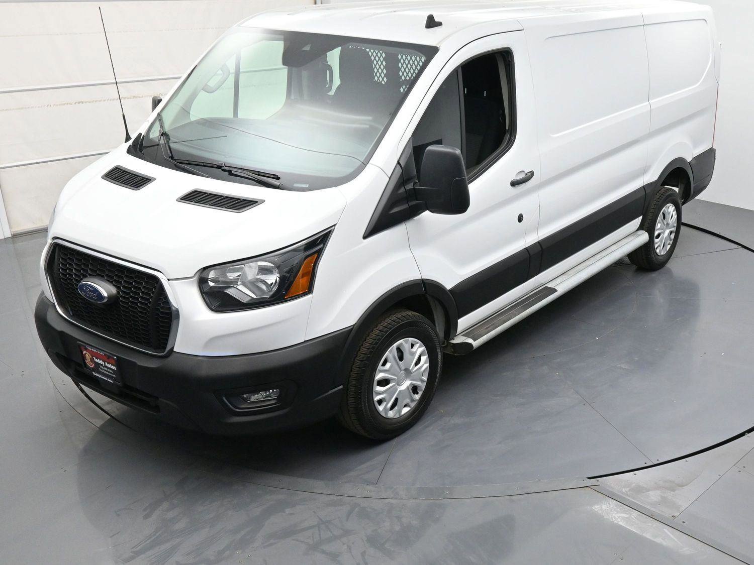 Used 2024 Ford Transit 250 Low Roof w/ Exterior Upgrade Package RWD image 34