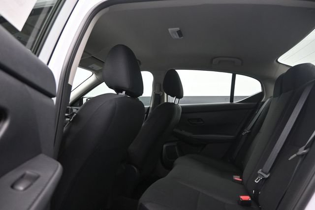Used 2025 Nissan Sentra S FWD image 11