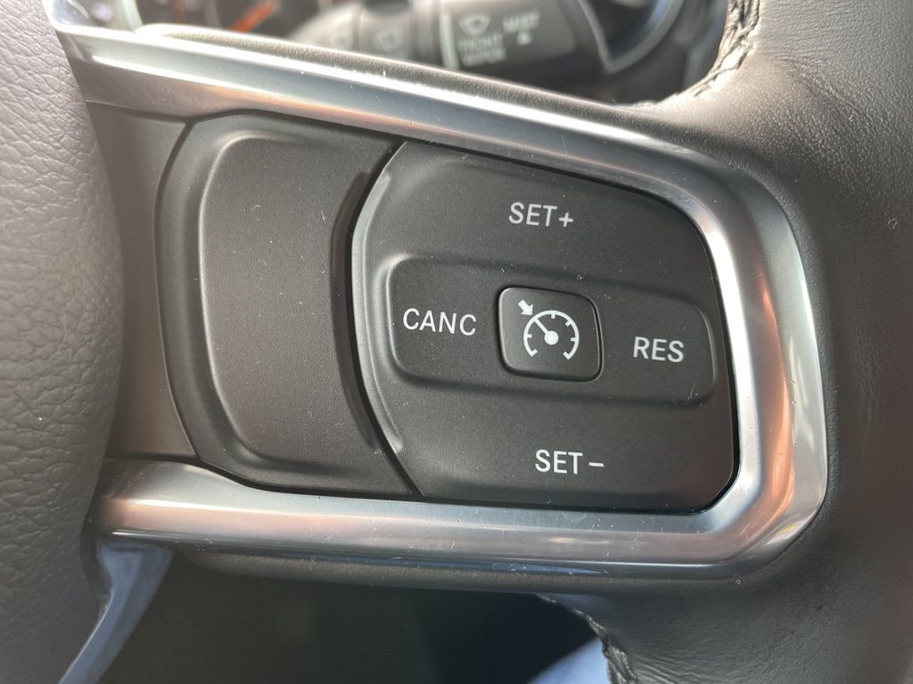 Used 2021 Jeep Wrangler Unlimited Sahara image 19