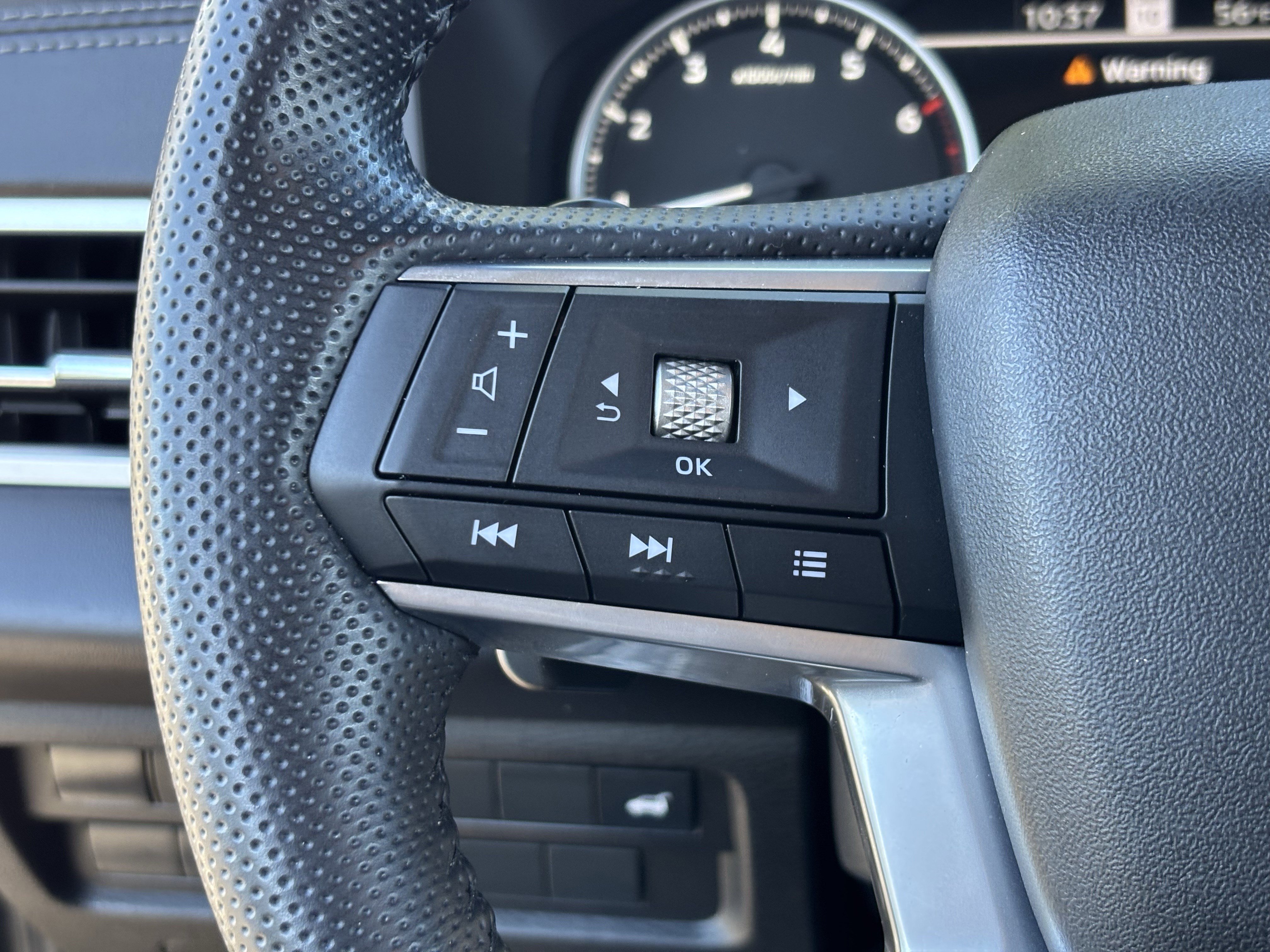 Used 2022 Mitsubishi Outlander SEL image 25