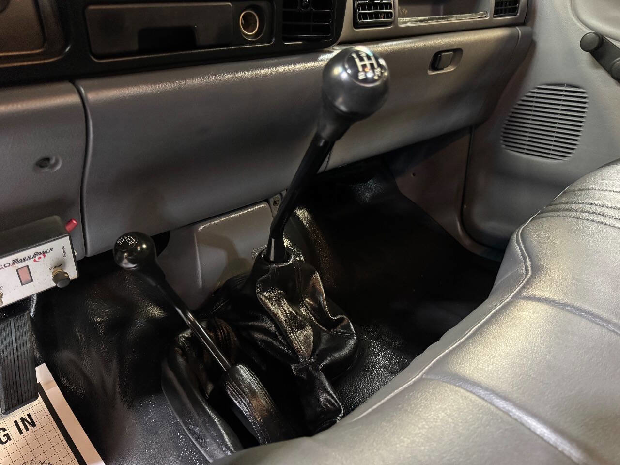 Used 1997 Dodge Ram 3500 Truck 4x4 Regular Cab image 8