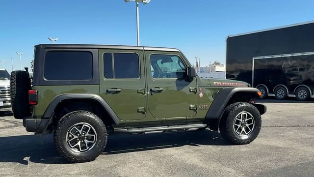 Used 2024 Jeep Wrangler Unlimited Rubicon w/ Technology Group image 9