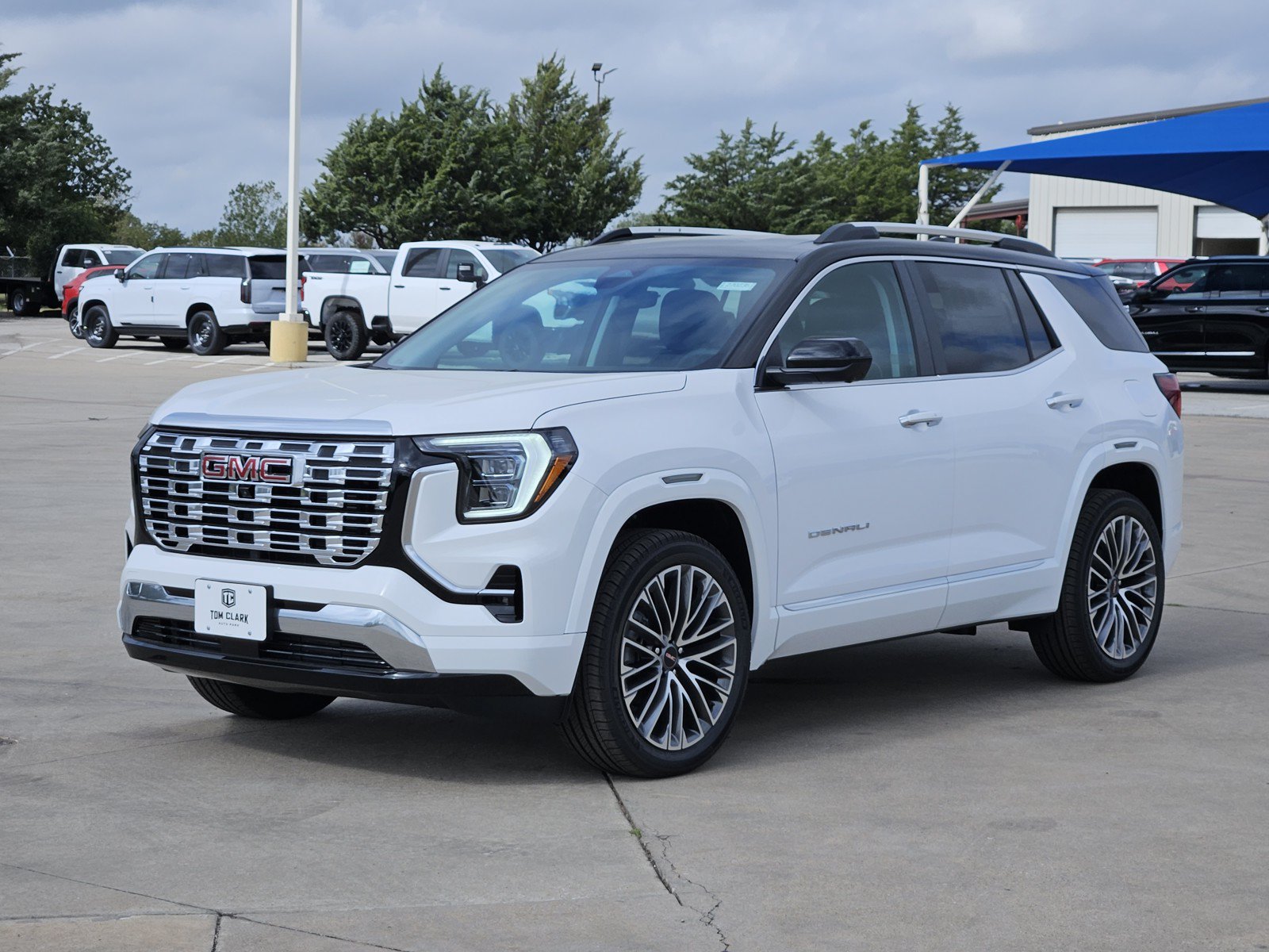New 2027 GMC Terrain Denali AWD/4WD image 2