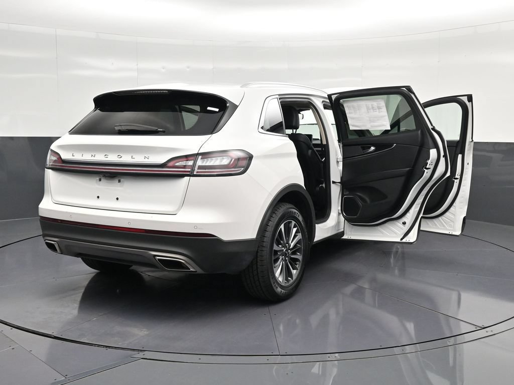 Used 2023 Lincoln Nautilus Reserve FWD image 37