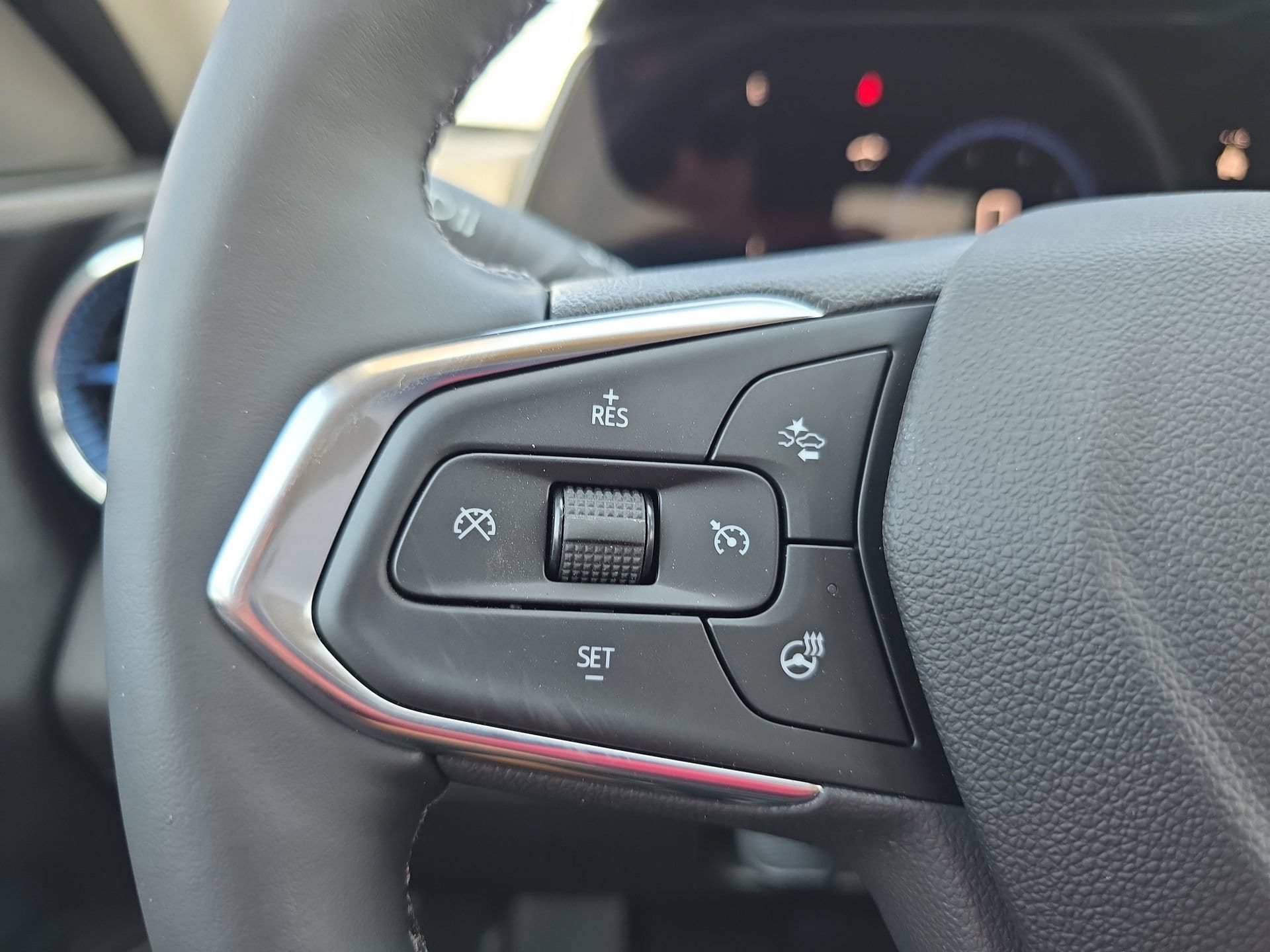 New 2026 Chevrolet Trax LT w/ Driver Confidence Package FWD image 19
