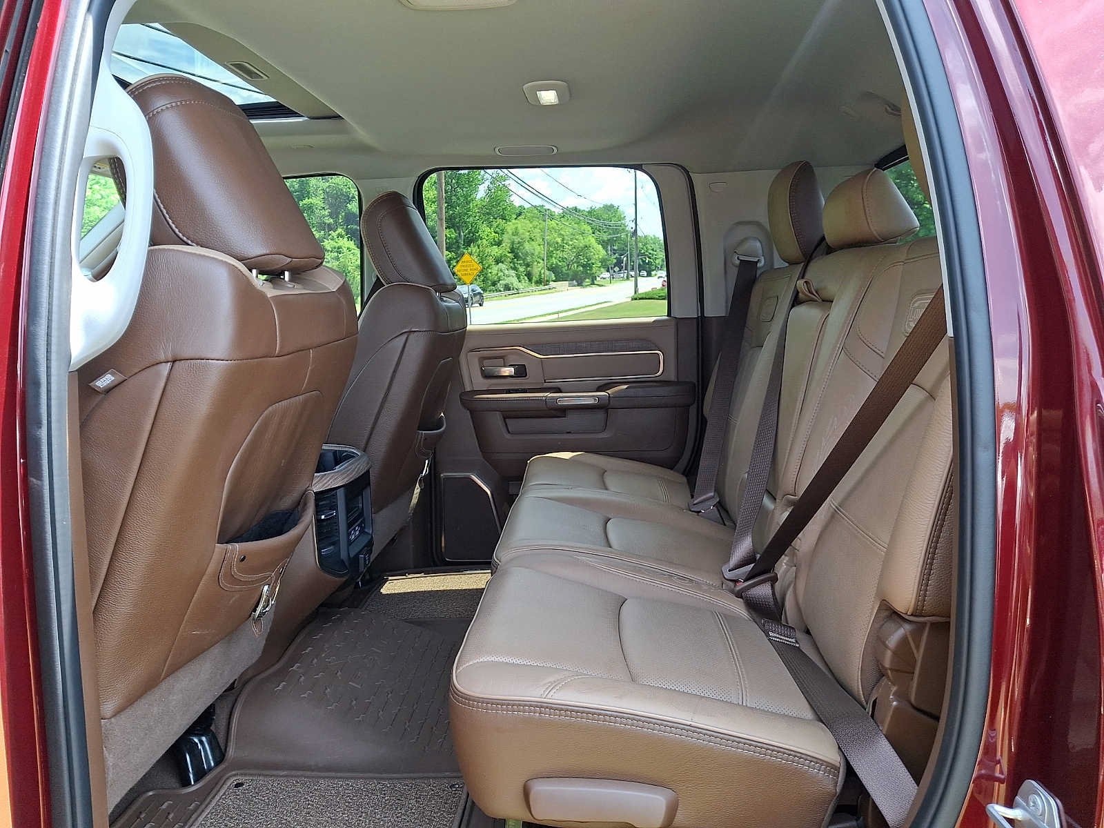 Used 2024 RAM 3500 Limited w/ Towing Technology Group AWD/4WD image 11