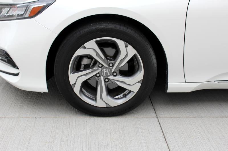Used 2019 Honda Accord EX image 43