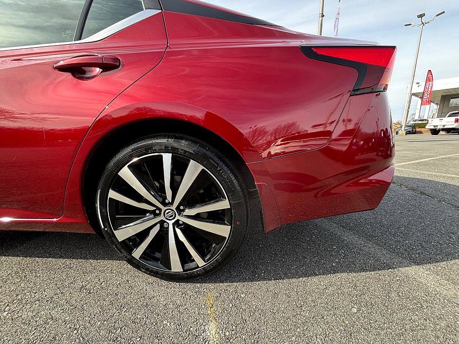 Certified 2022 Nissan Altima 2.5 SR image 12