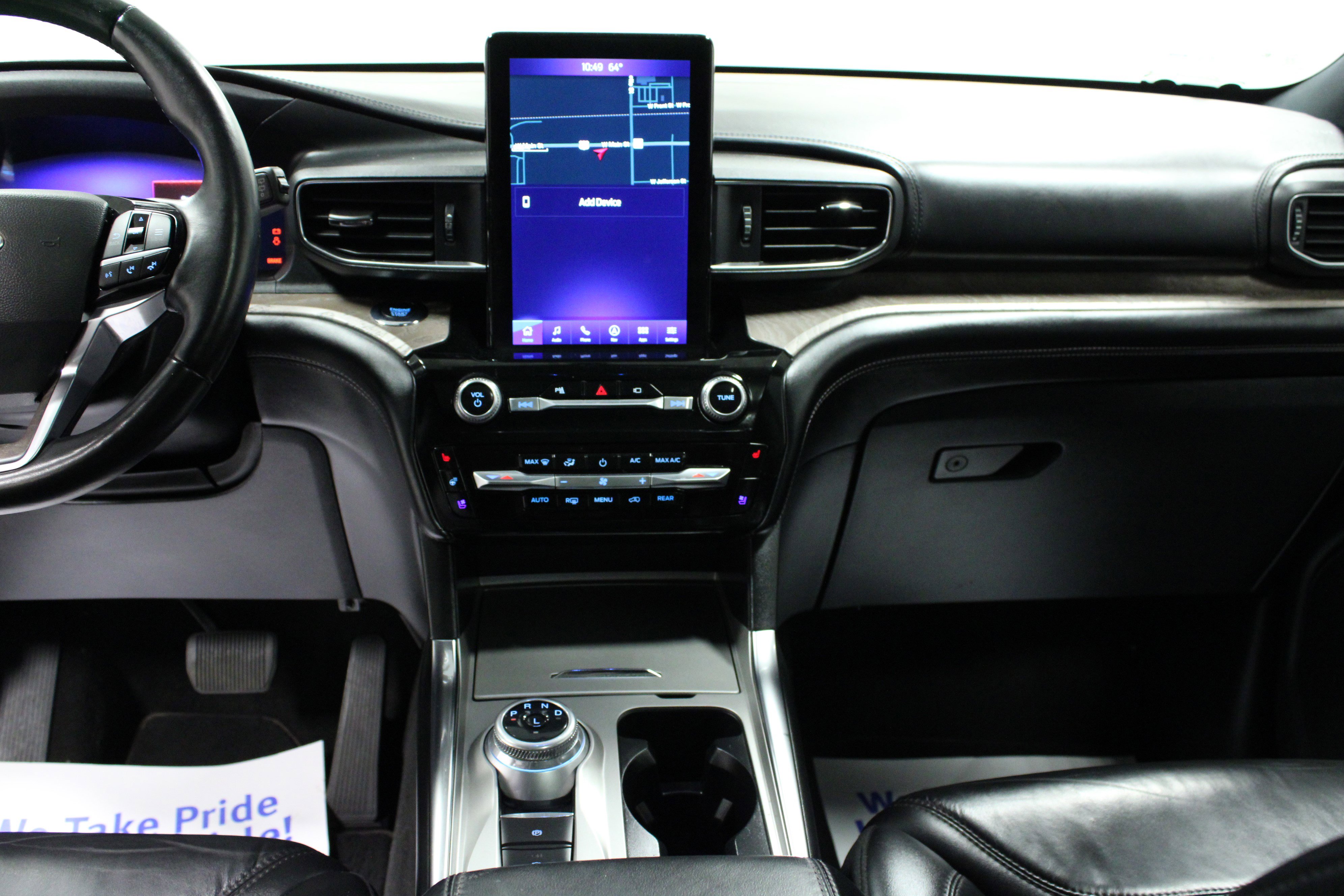 Used 2022 Ford Explorer Platinum w/ Technology Package RWD image 19
