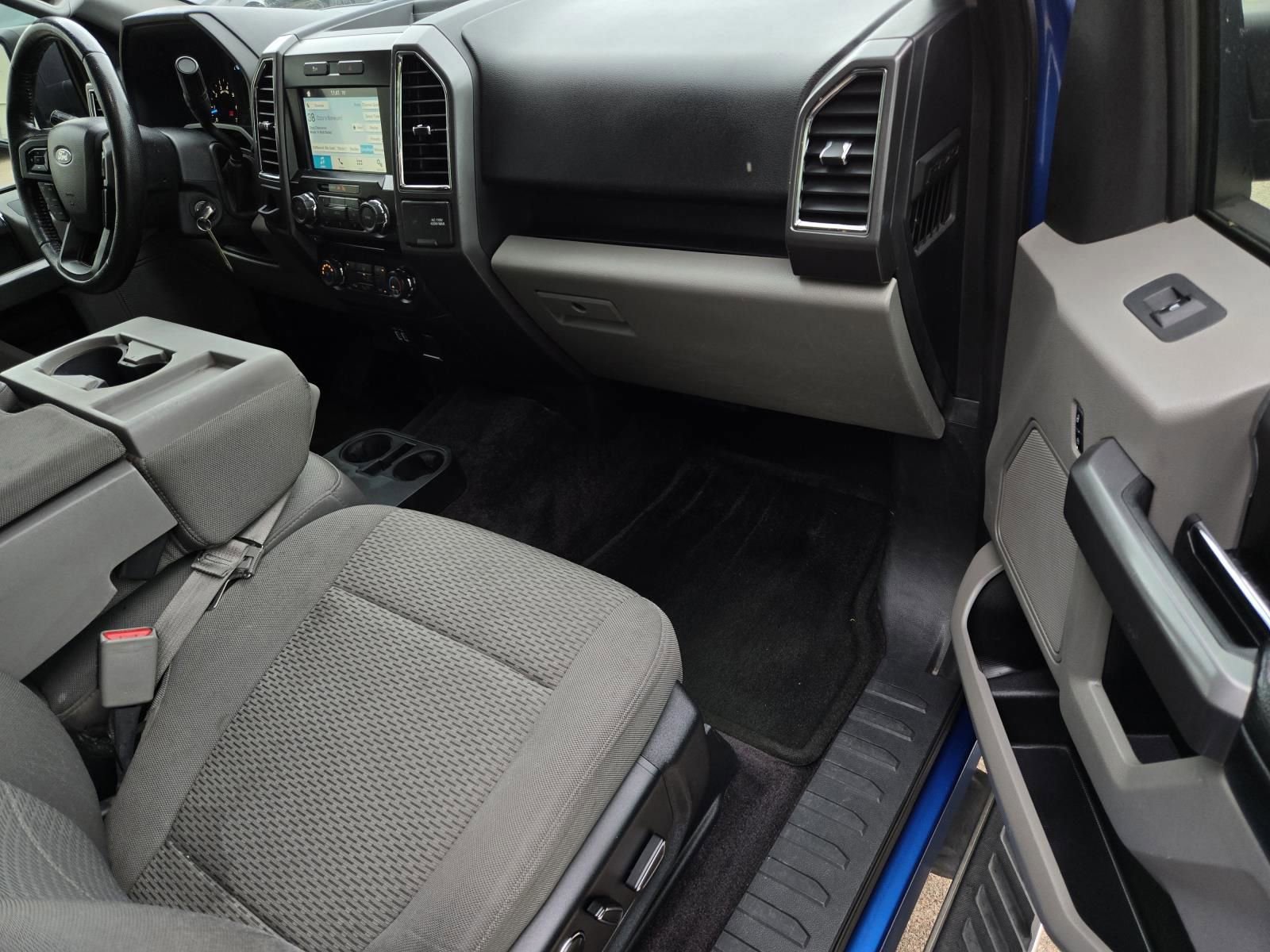 Used 2016 Ford F150 XLT w/ Equipment Group 302A Luxury RWD image 9