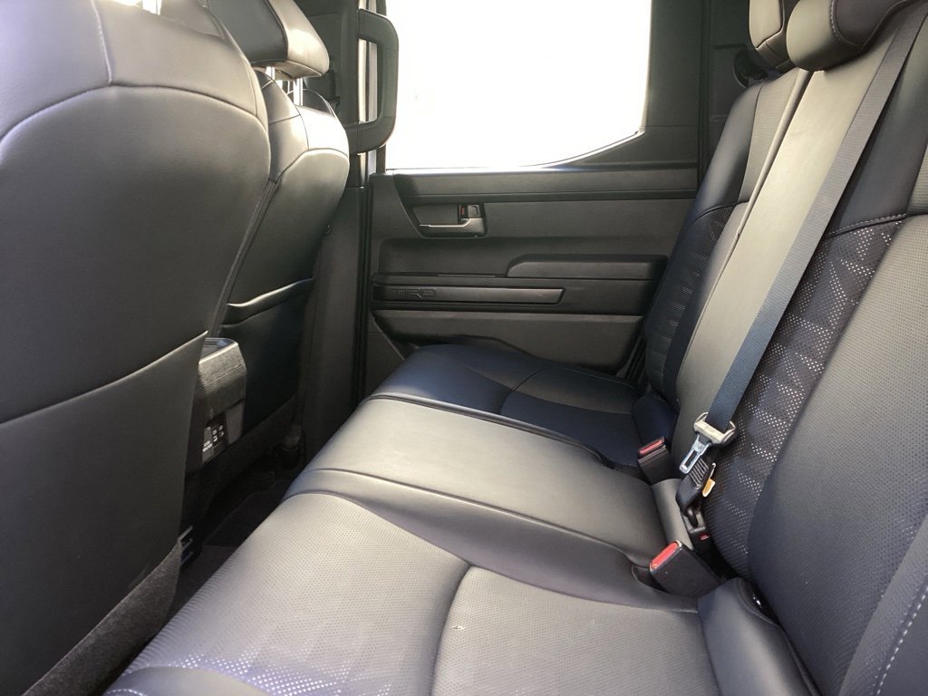 Used 2024 Toyota Tacoma TRD Off-Road image 5