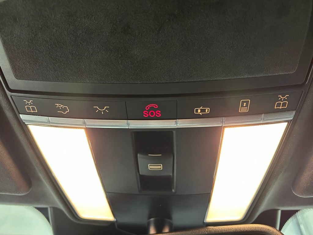 Used 2013 Mercedes-Benz S 63 AMG image 24