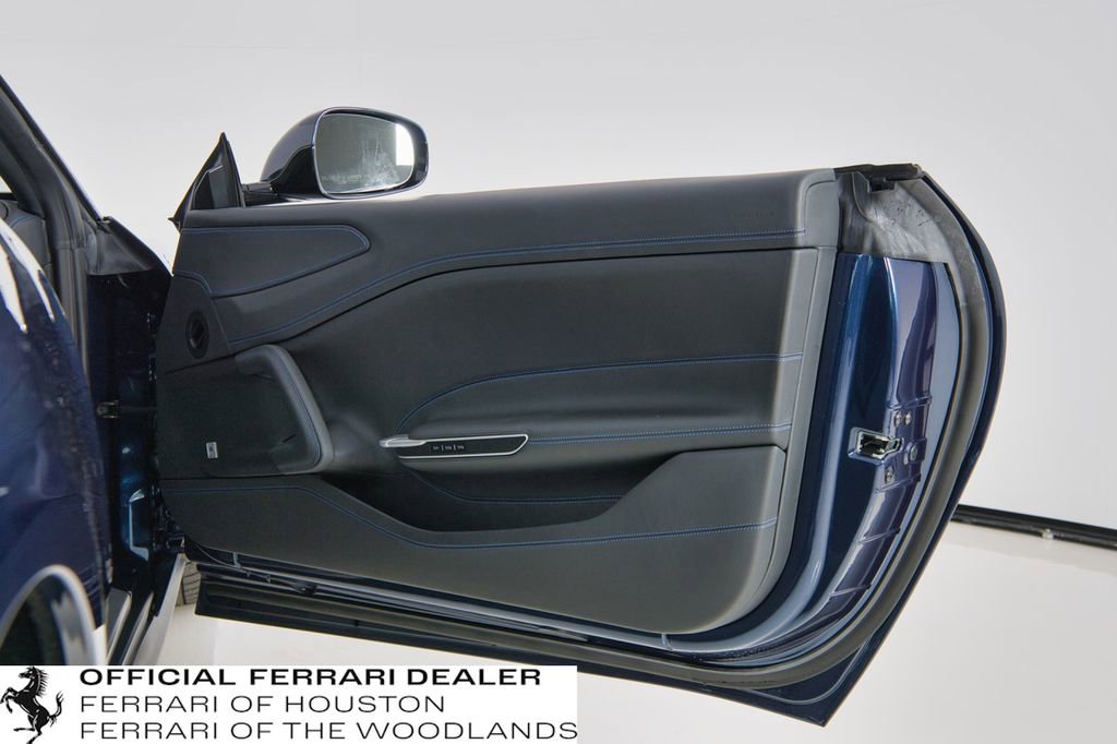 Used 2018 Ferrari GTC4Lusso image 30