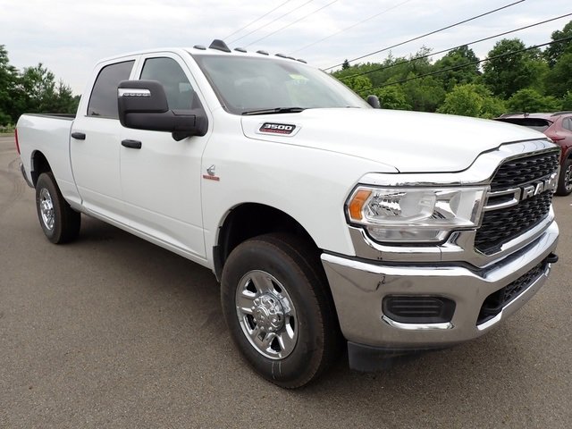 New 2024 RAM 3500 Tradesman w/ Towing Technology Group image 9