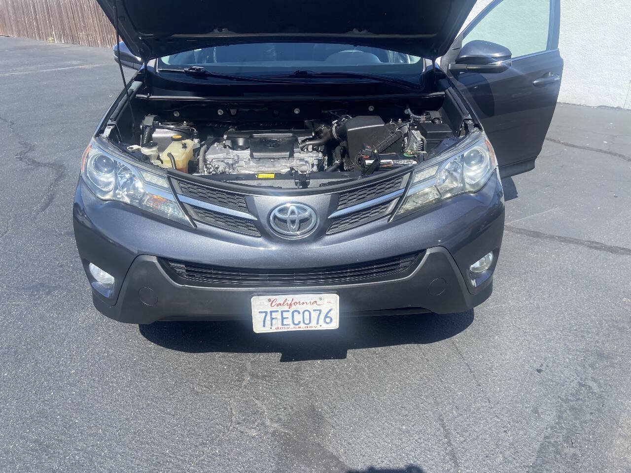 Used 2014 Toyota RAV4 XLE FWD image 23