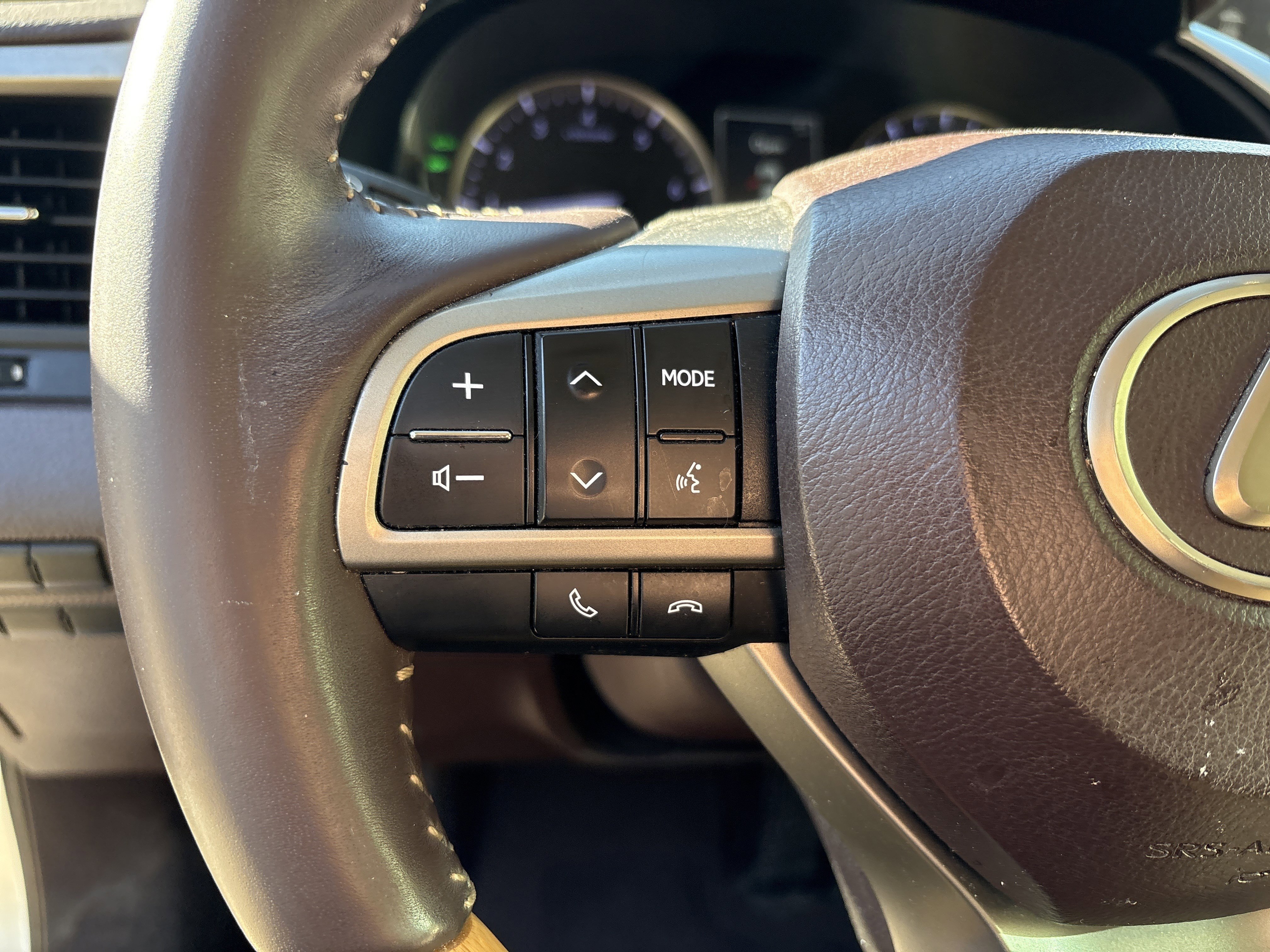 Used 2018 Lexus RX 350 FWD w/ Premium Package image 7