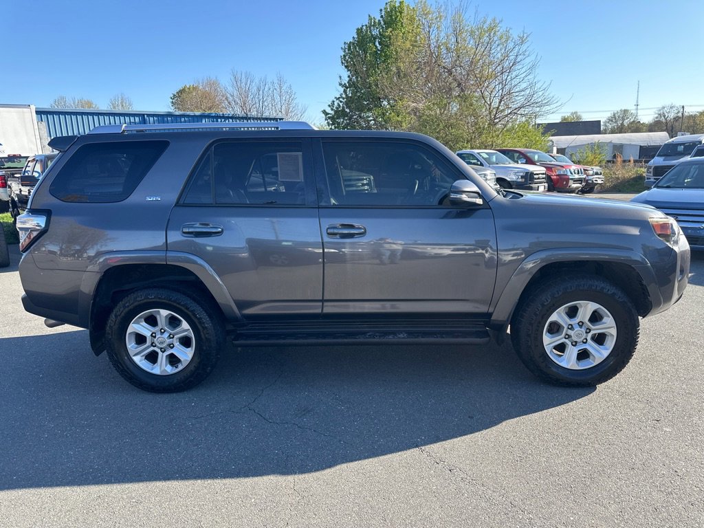Used 2014 Toyota 4Runner SR5 Premium AWD/4WD image 6