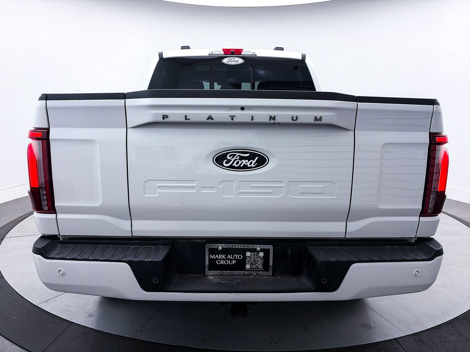 Used 2025 Ford F150 Platinum w/ FX4 Off-Road Package image 18