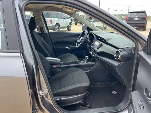 Used 2024 Nissan Kicks SV FWD image 25
