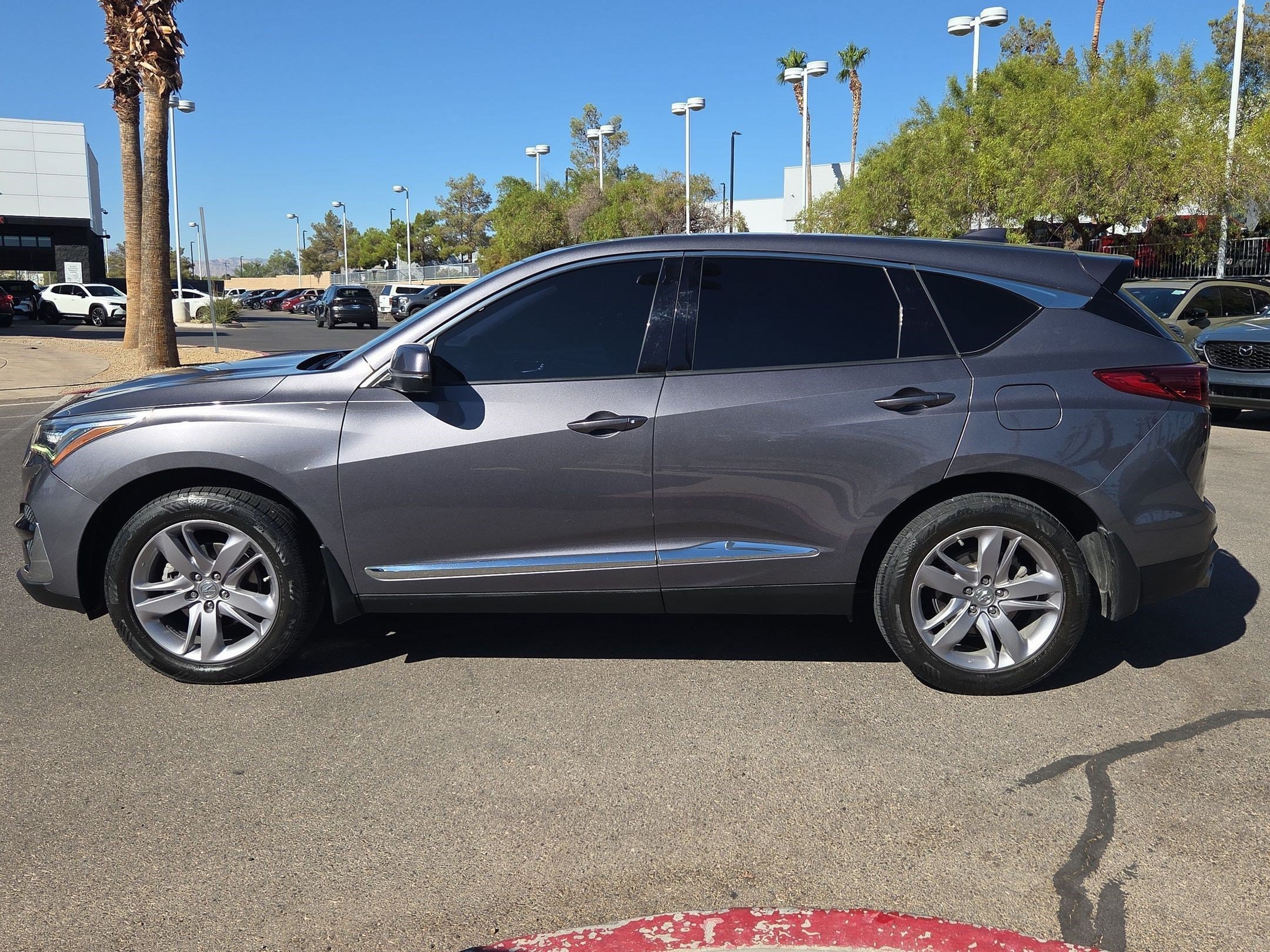 Used 2019 Acura RDX w/ Advance Package FWD image 2