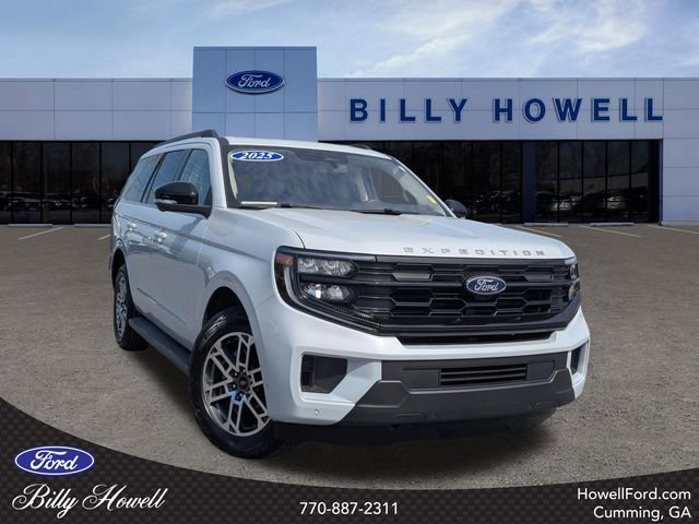 Certified 2025 Ford Expedition Active image 1