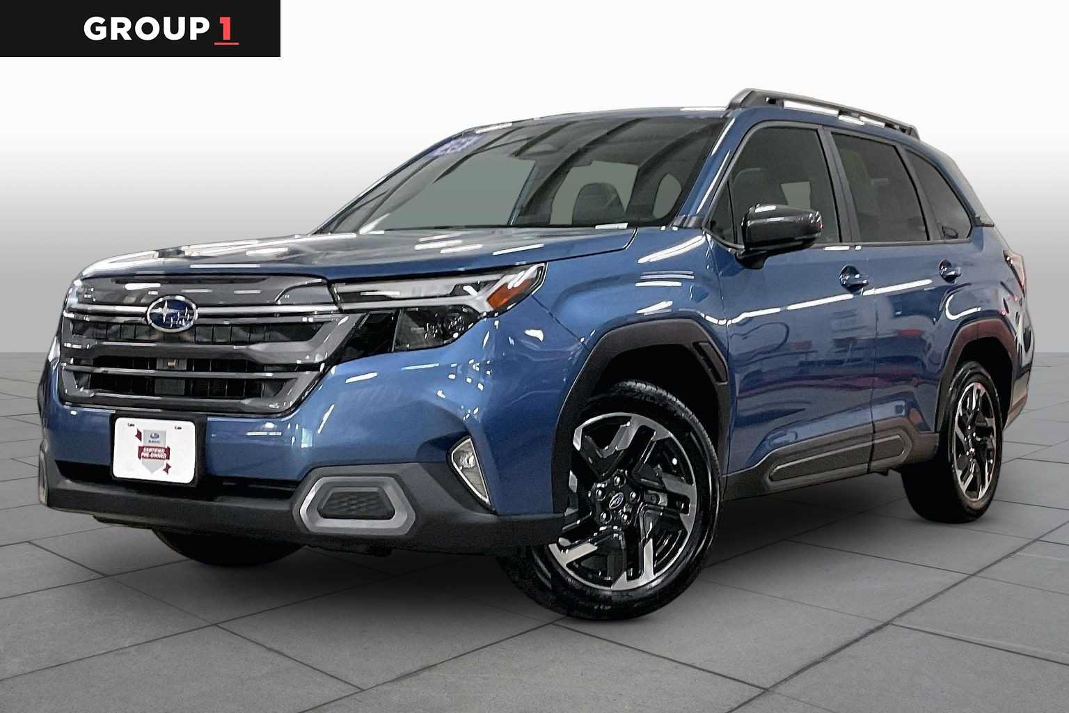 Used 2025 Subaru Forester Limited AWD/4WD image 1