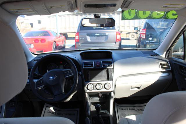 Used 2016 Subaru Forester 2.5i image 14