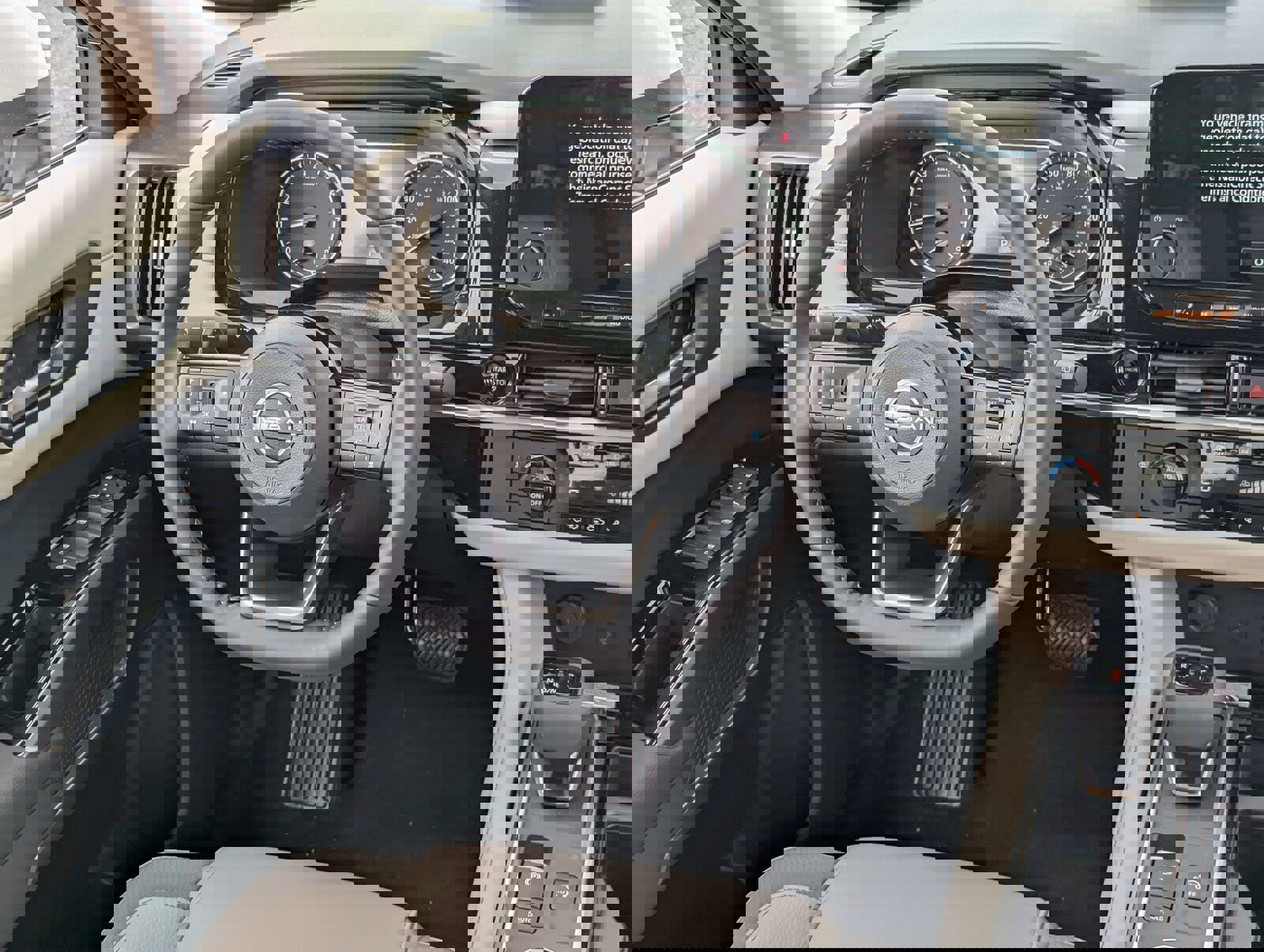 New 2025 Nissan Pathfinder SL image 22