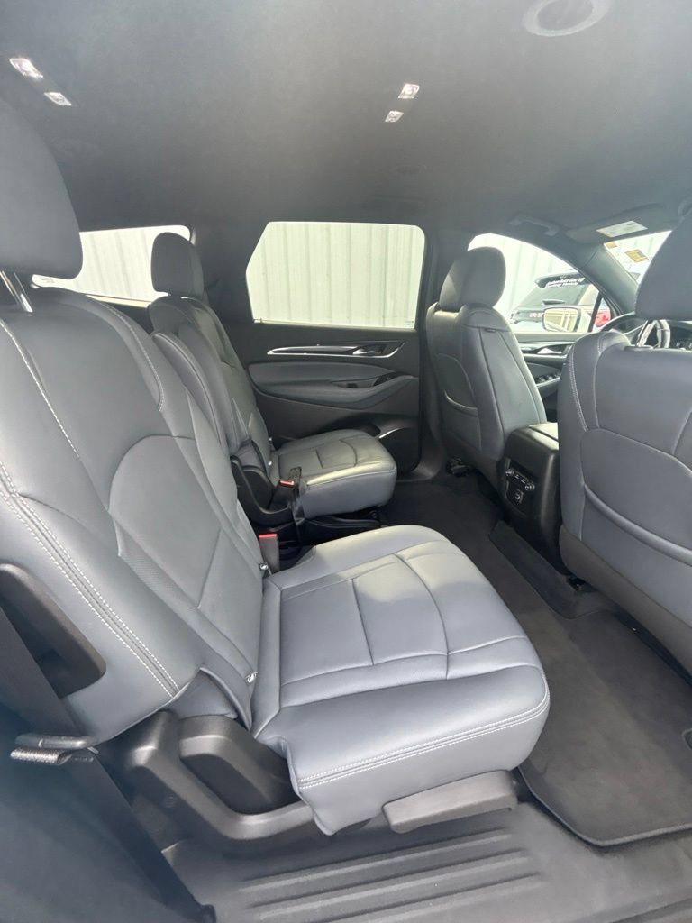 Used 2023 Buick Enclave Essence FWD image 23
