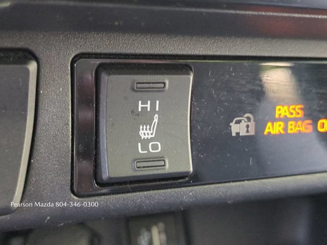 Used 2025 Toyota RAV4 XLE w/ Convenience Package AWD/4WD image 25