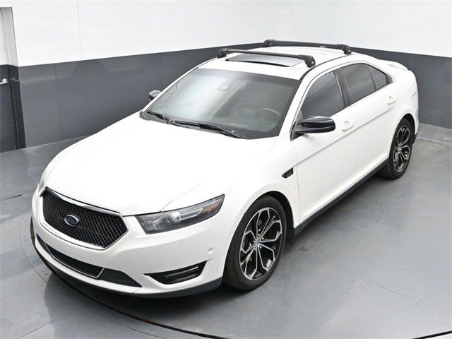 Used 2013 Ford Taurus SHO image 28