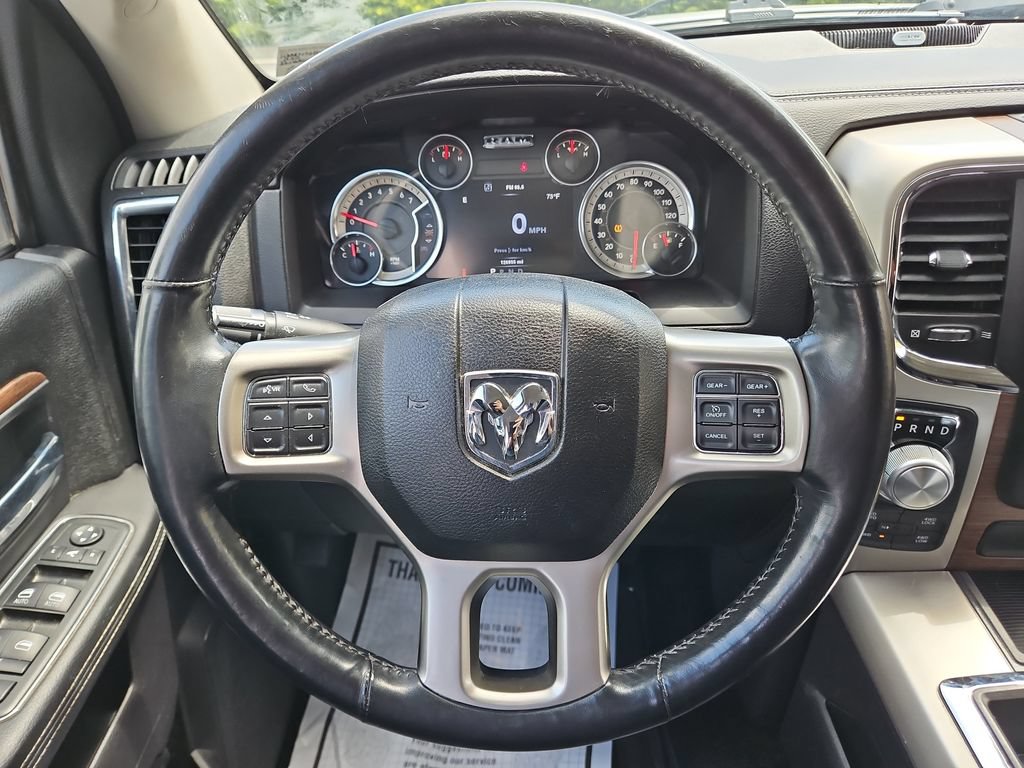 Used 2014 RAM 1500 Laramie w/ Convenience Group AWD/4WD image 15