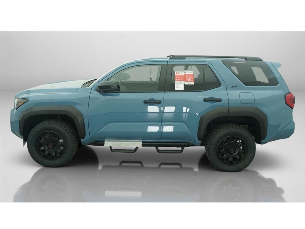 New 2026 Toyota 4Runner SR5 AWD/4WD image 4