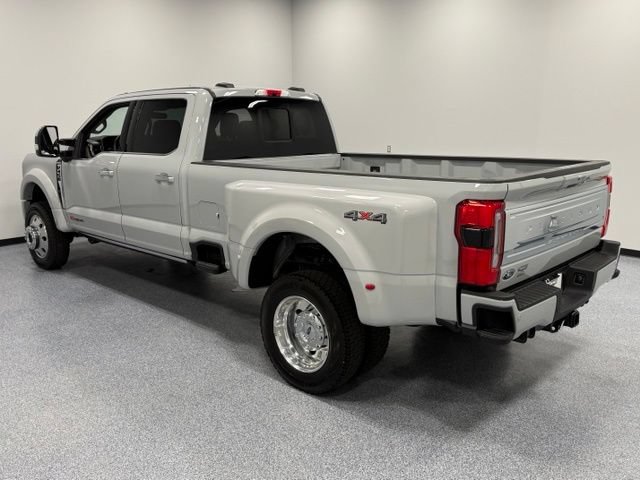 Certified 2026 Ford F450 Platinum w/ Platinum Plus Package AWD/4WD image 9
